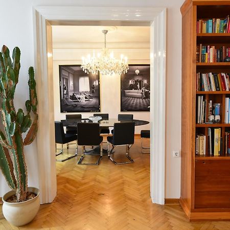 Neoclassical Luxury Apartment Ljubljana Exterior photo