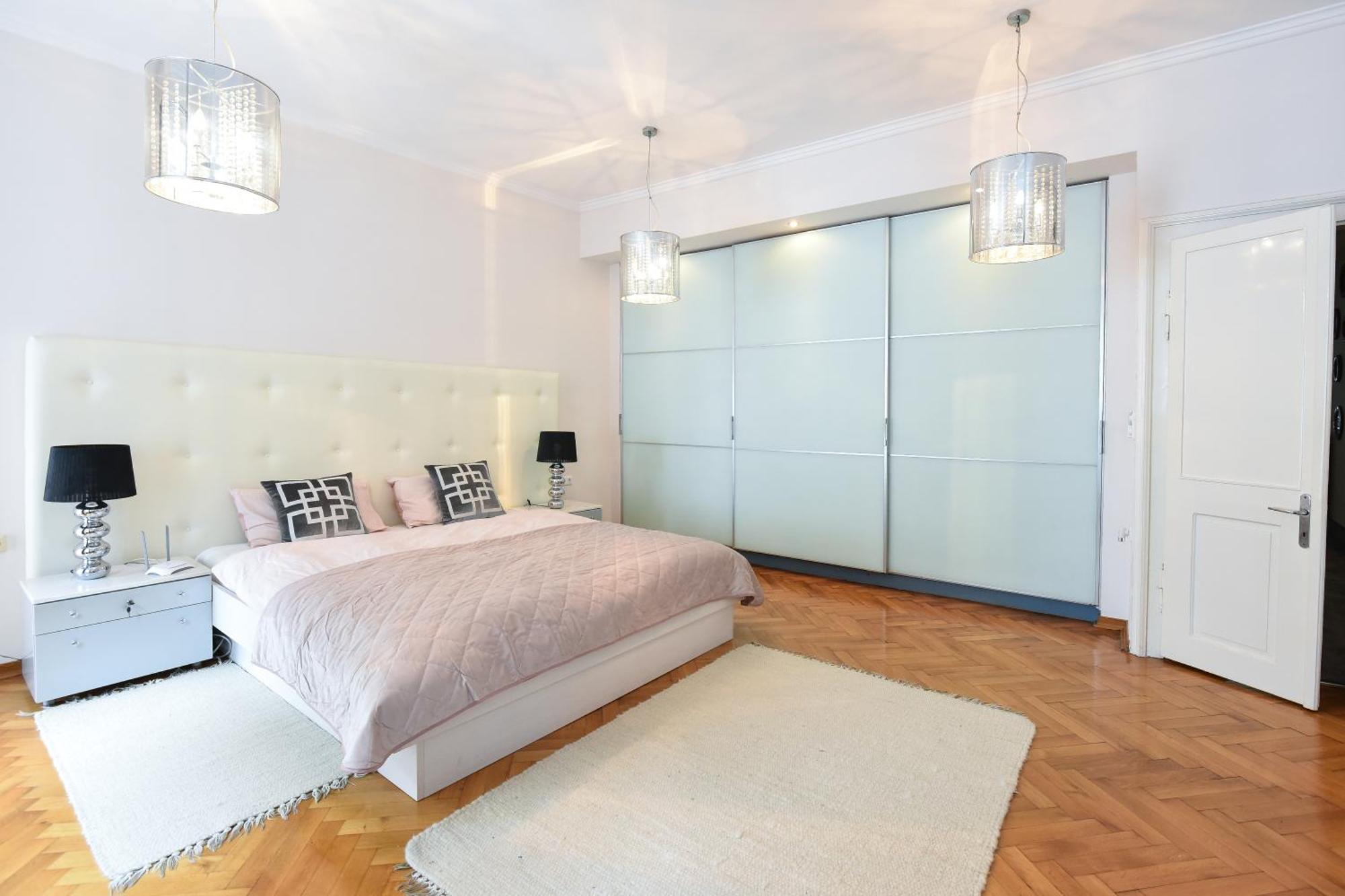 Neoclassical Luxury Apartment Ljubljana Exterior photo
