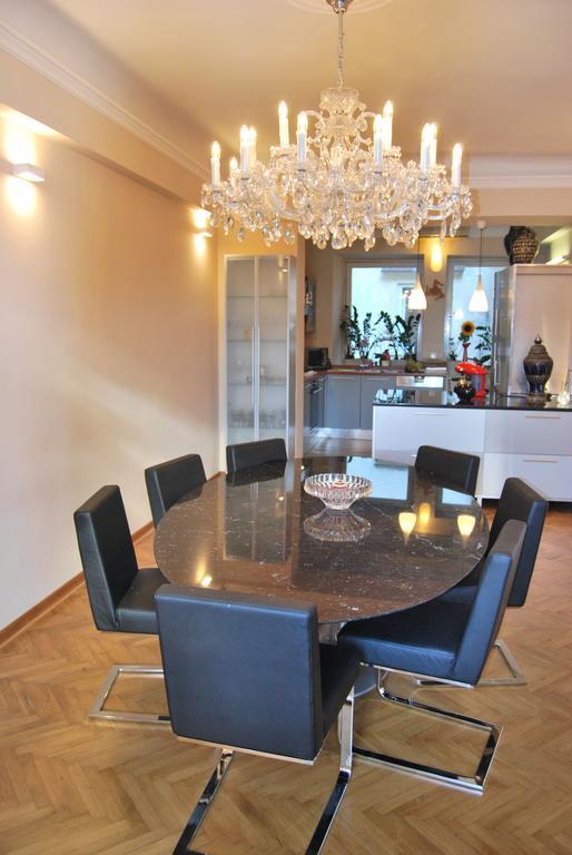Neoclassical Luxury Apartment Ljubljana Exterior photo