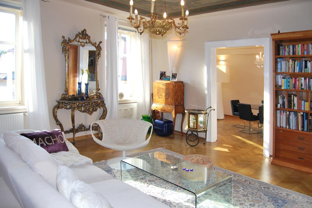 Neoclassical Luxury Apartment Ljubljana Exterior photo